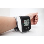 Digital Wrist Blood Pressure Monitor Heart Beat Pulse Rate CE BPW2